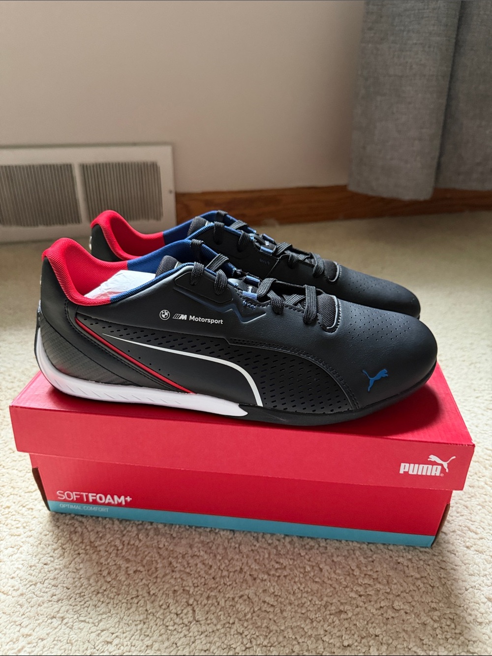 Puma BMW MMS Drift Cat 11 Motorsport Black Sneakers with Red and Blue Accents
